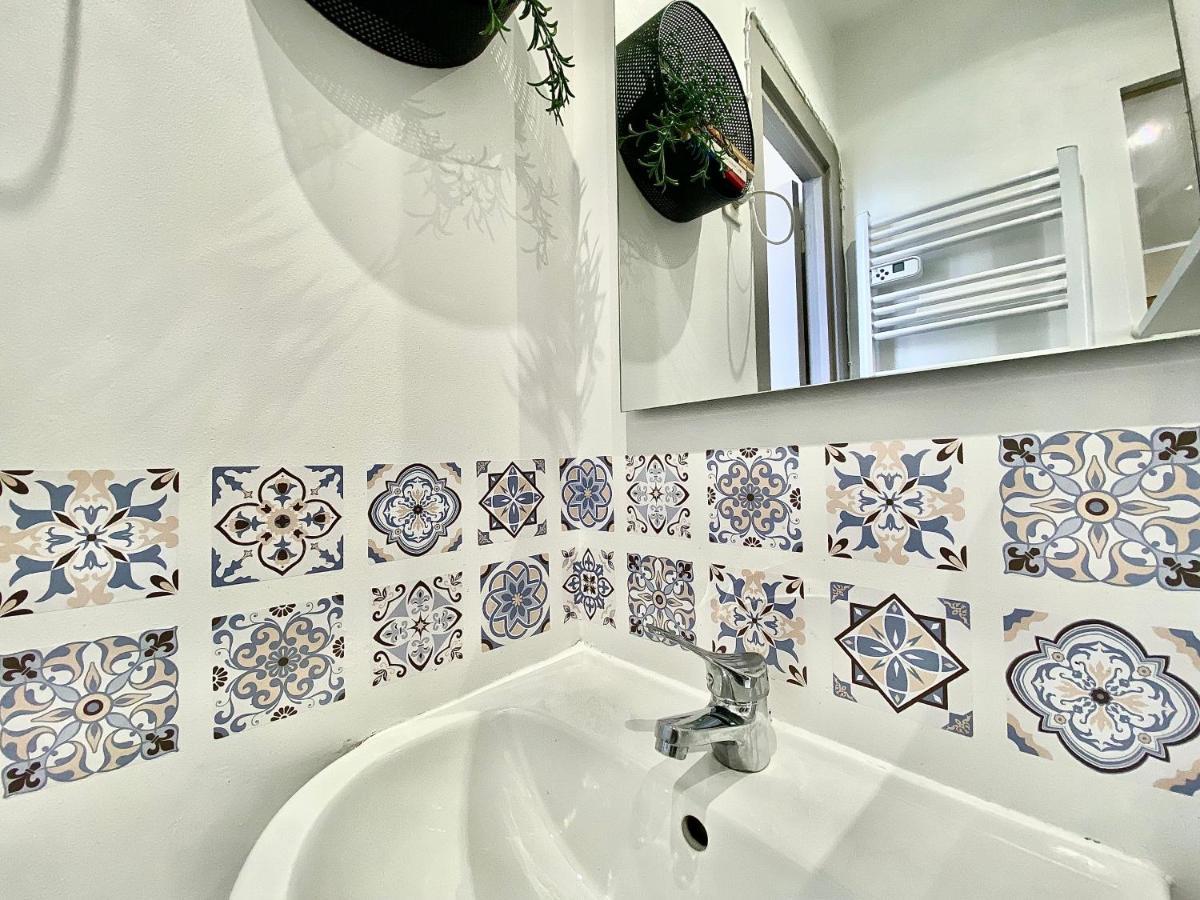 Lovely & Cozy Duplex Heart Of Nice With Bathtub! Екстер'єр фото